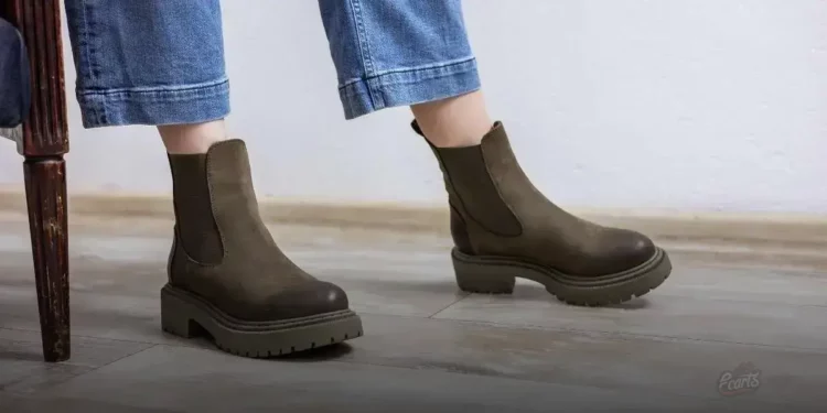 Bota feminina com estilo cowboy
