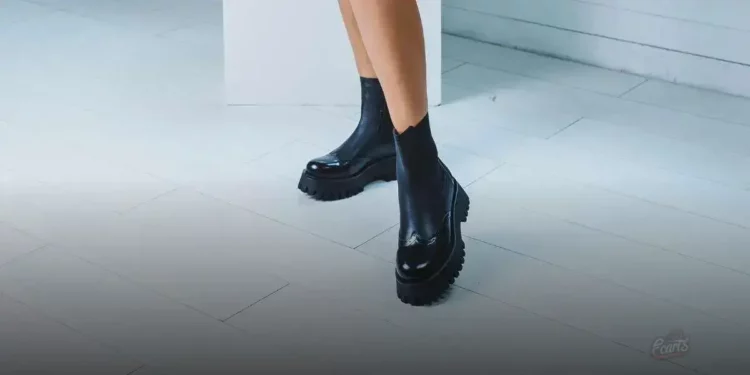 Bota feminina com glitter