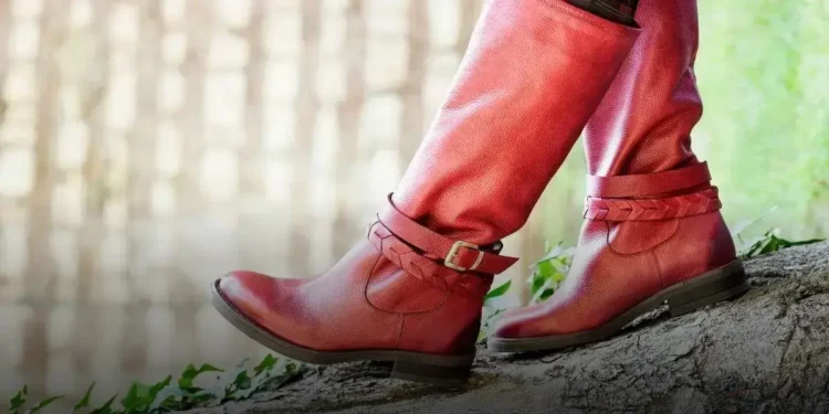 Bota feminina de camurça