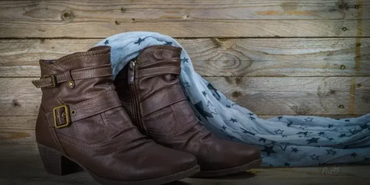 Bota feminina para trilha