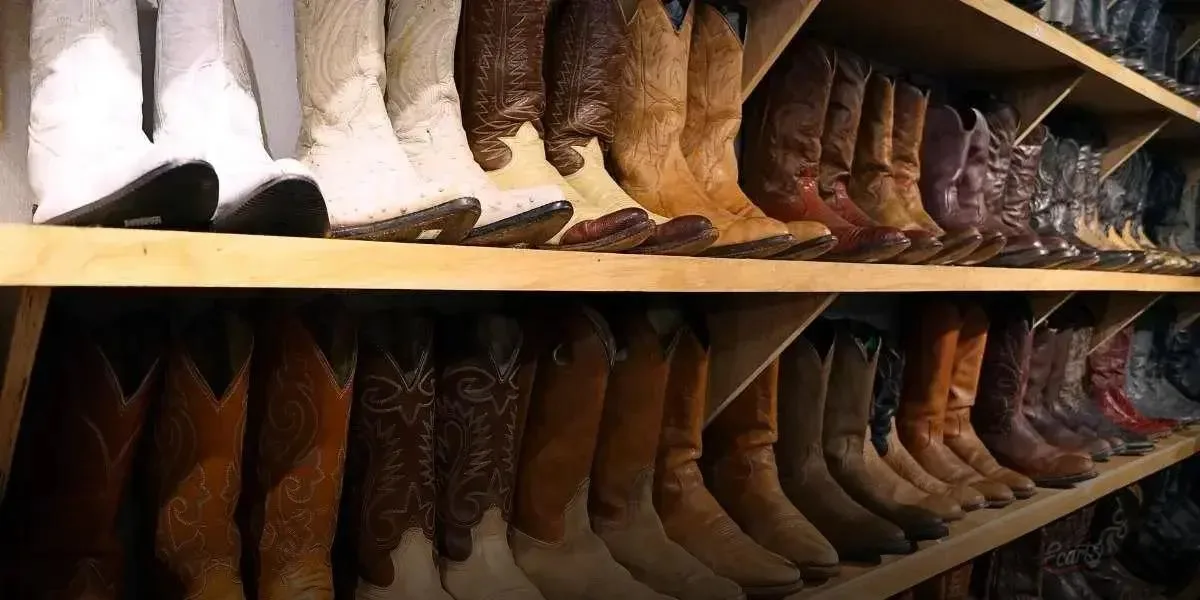 Como escolher a bota feminina com solado tratorado ideal para seu estilo Como escolher a bota feminina com solado tratorado ideal para seu estilo