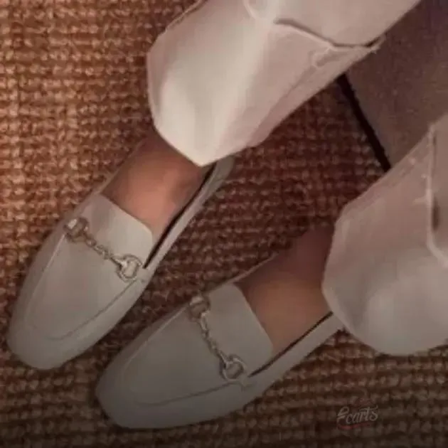 Cuidados e Manutenção dos Diferentes Materiais dos Mocassins Cuidados e Manutenção dos Diferentes Materiais dos Mocassins