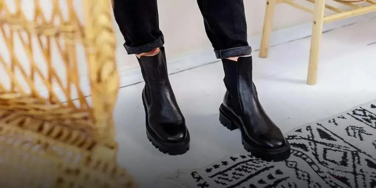 Dicas de conservação para manter suas botas com glitter sempre brilhando Dicas de conservação para manter suas botas com glitter sempre brilhando