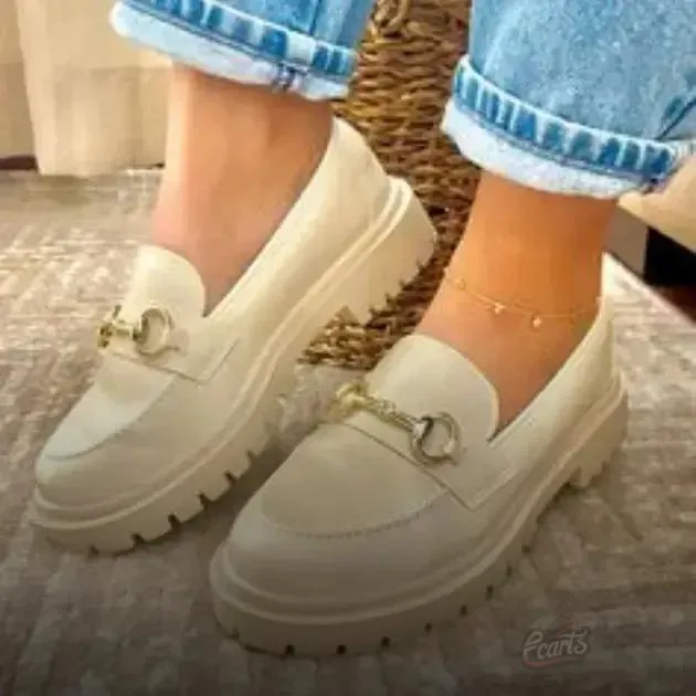 Dicas de Cuidado e Manutenção para Manter Seu Mocassim Confortável Por Mais Tempo Dicas de Cuidado e Manutenção para Manter Seu Mocassim Confortável Por Mais Tempo