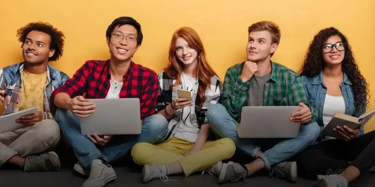 Tendências de tênis femininos casuais que estão fazendo sucesso Tendências de tênis femininos casuais que estão fazendo sucesso