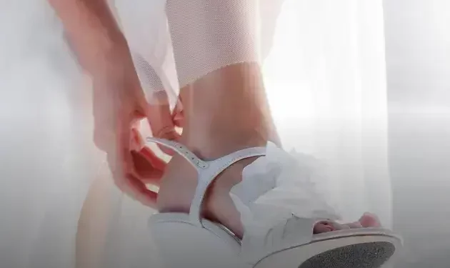 Alargar sapatos justos