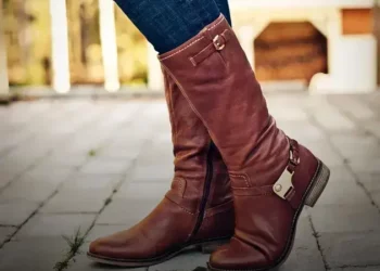 Bota Coturno moderna