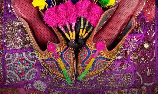 chinelos elegantes