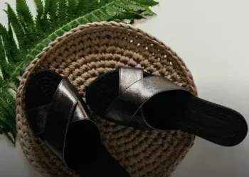 chinelos esportivos