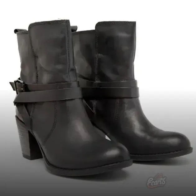 Combinações de moda: como integrar a nova bota coturno no seu armário Combinações de moda: como integrar a nova bota coturno no seu armário