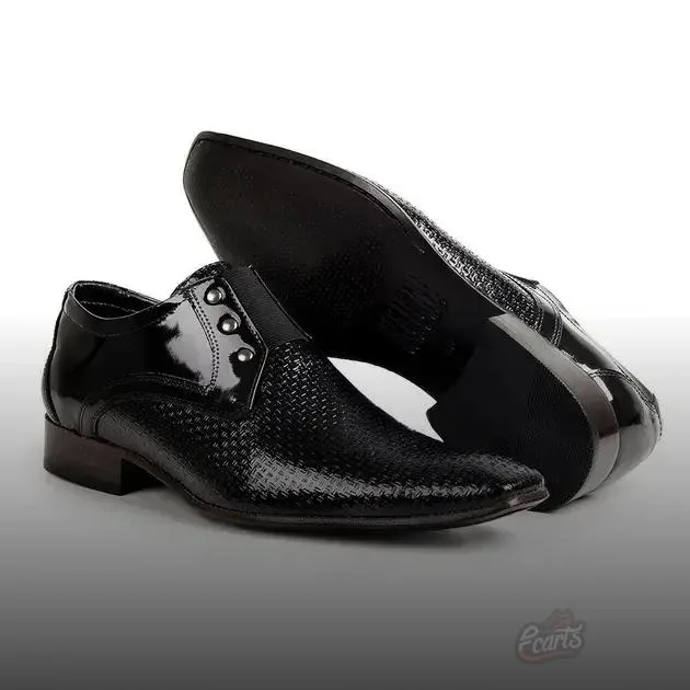Dicas de manutenção para prolongar a vida útil dos seus sapatos de luxo Dicas de manutenção para prolongar a vida útil dos seus sapatos de luxo