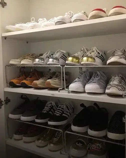 Entendendo a Importância da Largura Adequada em Sapatos Entendendo a Importância da Largura Adequada em Sapatos