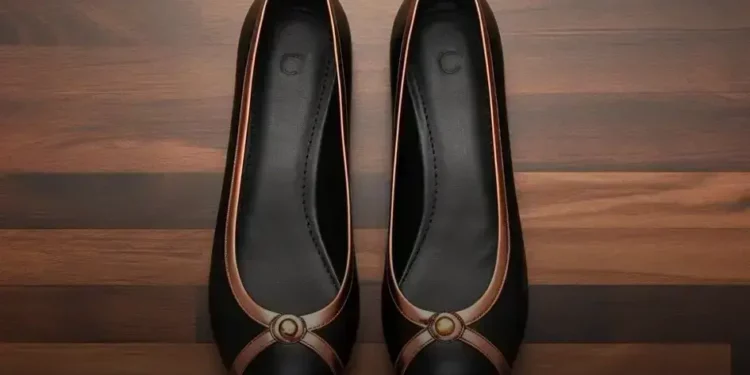 sapatilha preta feminina