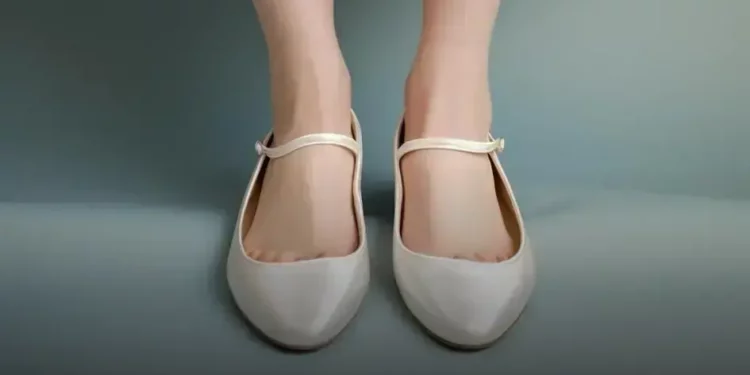 sapatilha skechers feminino