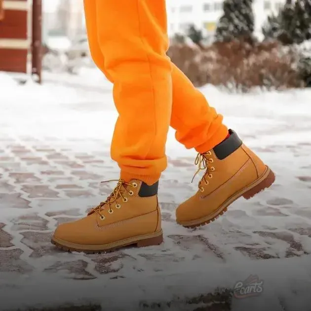 Tendências de bota coturno que aquecem seu estilo outonal Tendências de bota coturno que aquecem seu estilo outonal