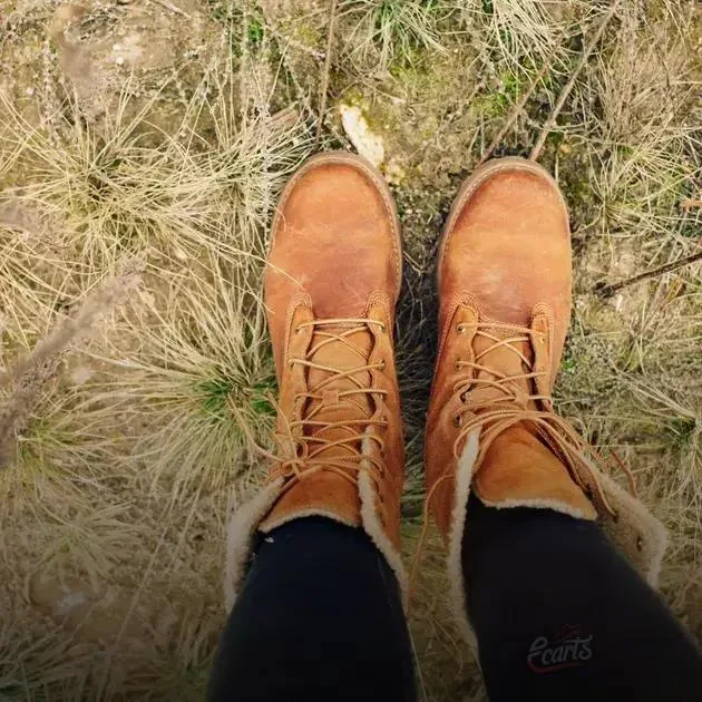 Tendências de moda e combinações com bota coturno antiderrapante Tendências de moda e combinações com bota coturno antiderrapante