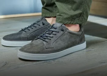 tenis esportivo vans