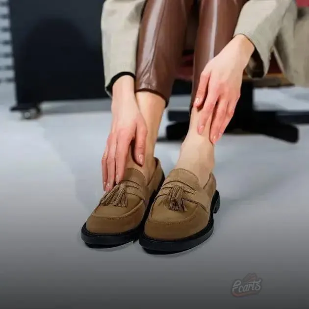 Por que a versatilidade de cor é importante em mocassins Por que a versatilidade de cor é importante em mocassins