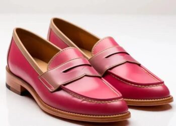 Calçados couro feminino: tendências para 2024 brilhe