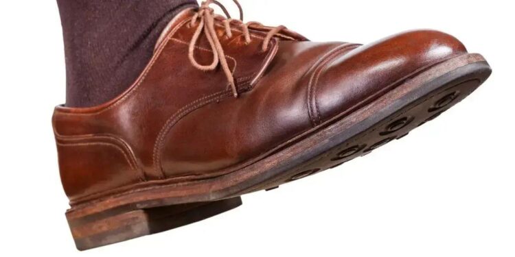 Calçados Sociais: O Guia Definitivo Para Escolher o Par Perfeito