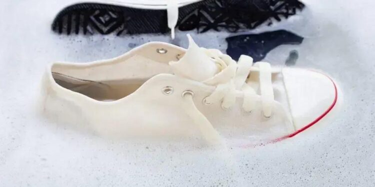 Como tirar chulé do tênis a seco: Guia definitivo para pés cheirosos