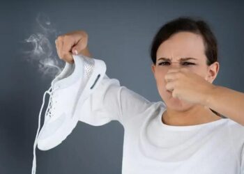 Como tirar chulé do tênis com vinagre: Guia infalível!