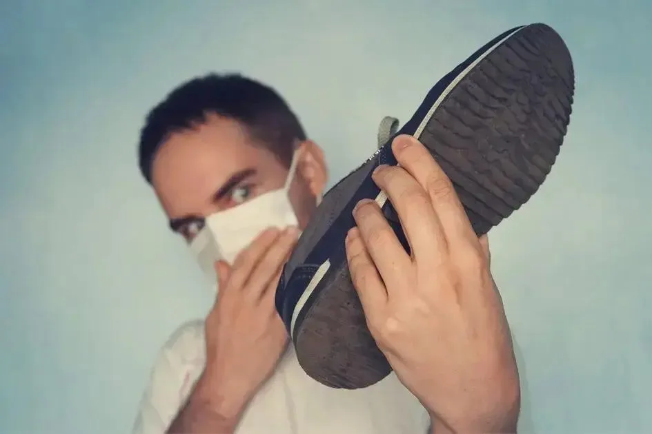 Prevenção: Mantenha o Chulé Longe dos Seus Tênis Prevenção: Mantenha o Chulé Longe dos Seus Tênis
