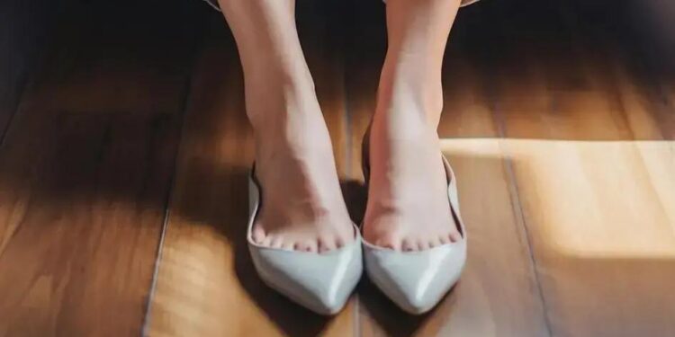 Calçados Branco: O Guia Definitivo para um Visual Incrível