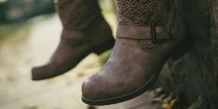 Calçados Grandes Femininos: Guia Completo Para Acabar com a Dor de Cabeça