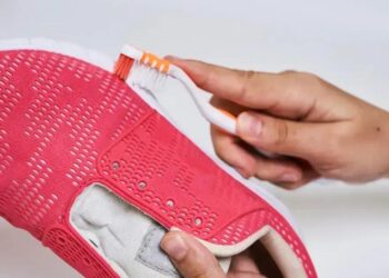 Cheiro de Chulé no Sapato? Diga Adeus com Estas Dicas Fáceis!