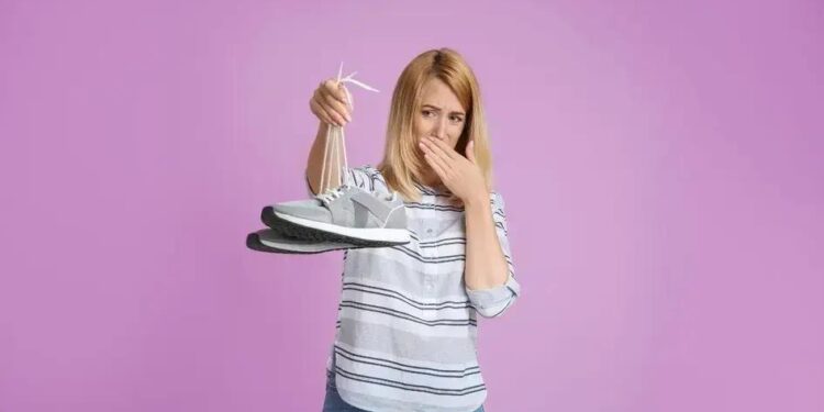 Chulé no Sapato? Diga Adeus ao Cheiro Ruim de Vez!