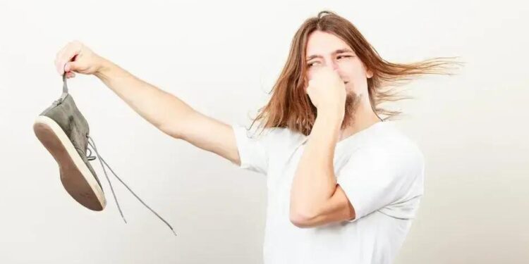 Como Tirar Chulé de Sapatilha: Dicas Infalíveis Para Eliminar o Mau Cheiro