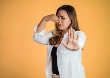 Como tirar chulé do chinelo: Guia definitivo para acabar com o mau cheiro