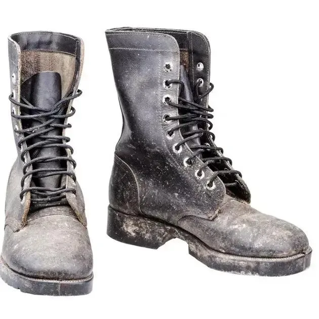 Cuidando das suas Botas: Dicas de Limpeza e Conservação Cuidando das suas Botas: Dicas de Limpeza e Conservação