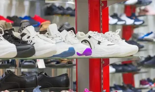 Guia de Tamanhos de Calçados: Acerte na Medida e Evite Surpresas!