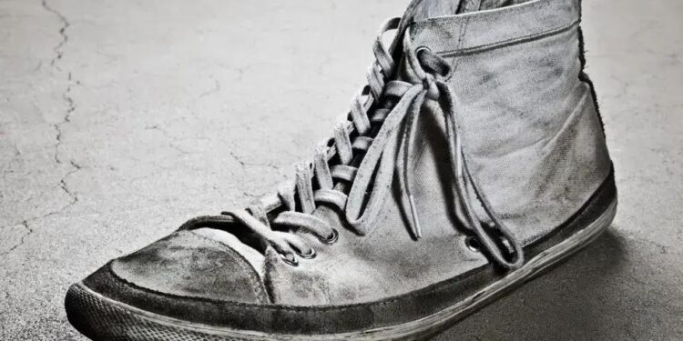 O Que Tira Chulé do Sapato? Guia Completo Para Eliminar o Mau Cheiro!
