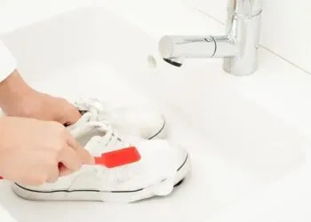 Como Evitar Chulé no Tênis: Guia Definitivo para Pés Sem Odor