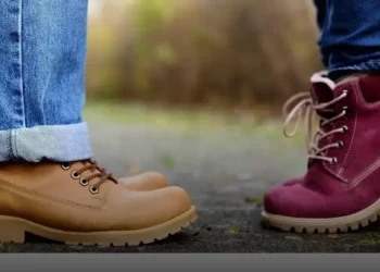 Bota feminina para festa