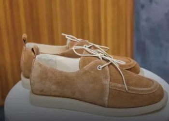 Tênis Feminino Casual Elegante