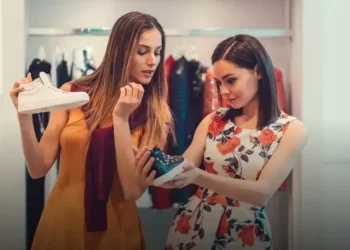 Tênis Feminino Clássico