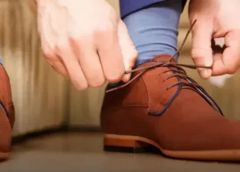 Alargar sapatos com conforto