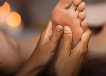 Alargar sapatos com segurança