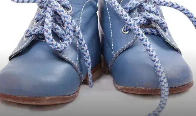 anuncio calçado infantil