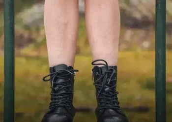 Bota Coturno de cano longo