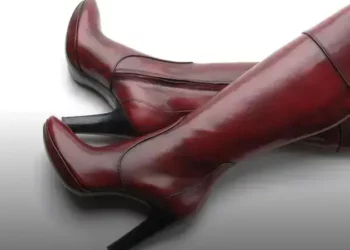 Bota Coturno impermeável