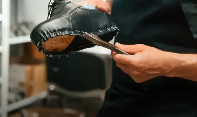 como alargar sapato de borracha