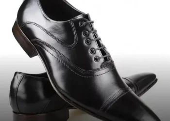 Couro e Camurça em Calçados Masculinos