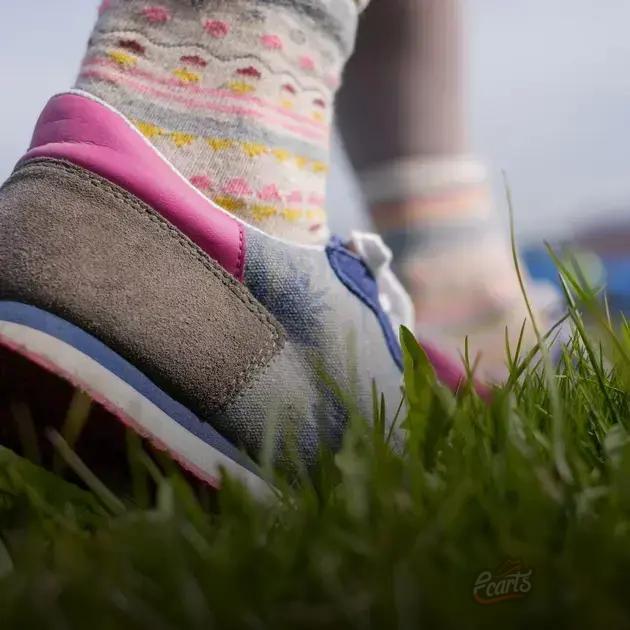 Cuidando dos Seus Pés: Prevenindo o Desconforto dos Sapatos