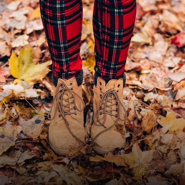 Descubra as tendências de botas femininas coturno para este ano