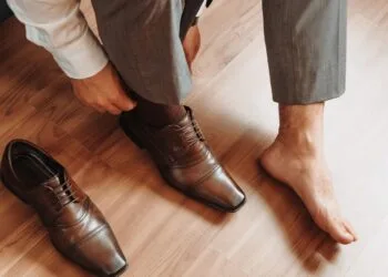 10 Looks Incríveis com Sapato Social Masculino: Confira as Combinações Mais Estilosas